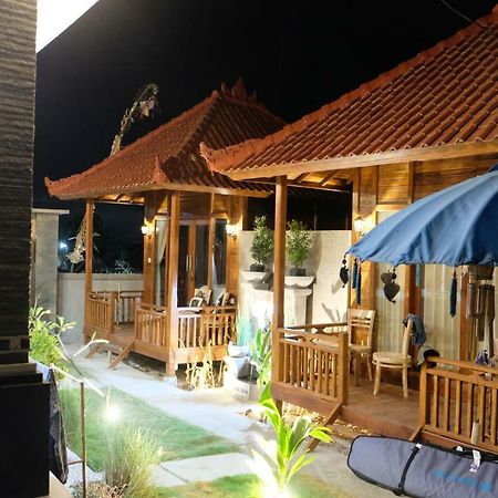 221 House Hotel นูซาเลมโบงัน ภายนอก รูปภาพ